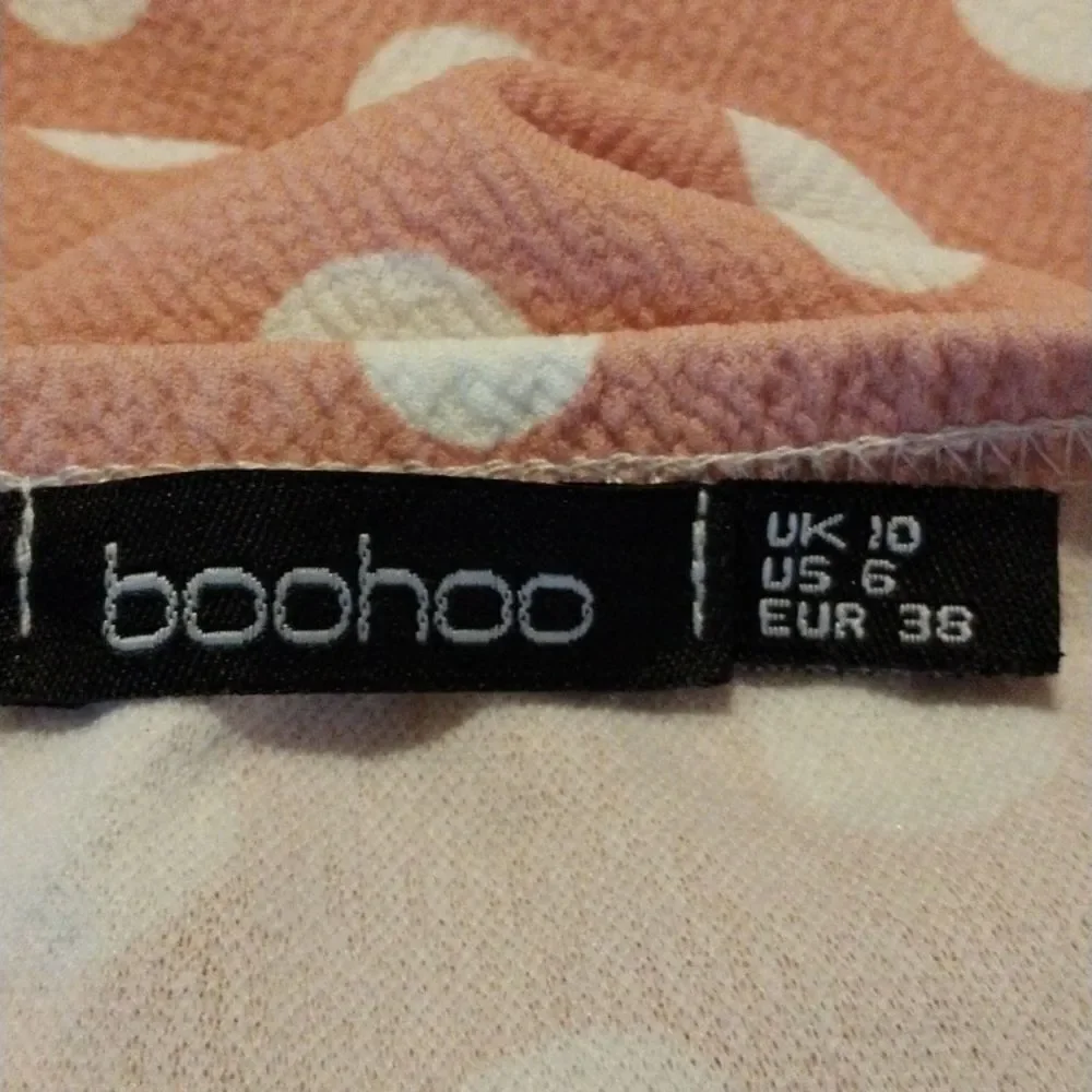 BooHoo Dotted Jumper - Picture 5 of 7